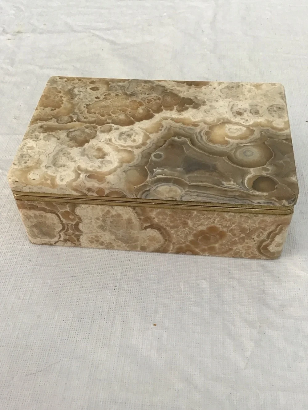 Beige Onyx Decorative Trinket Box with Natural Veining
